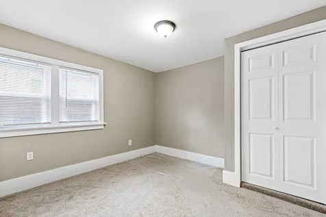 29 Tappan Street Farmington NH 03835