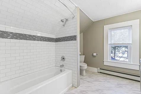 29 Tappan Street Farmington NH 03835