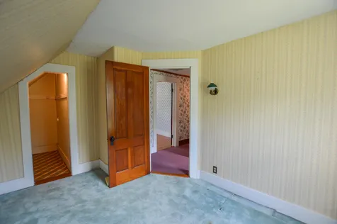 9 Meadow Street Ludlow VT 05149