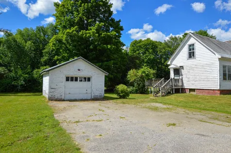 9 Meadow Street Ludlow VT 05149