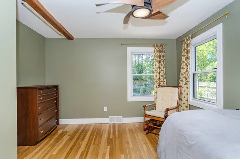 28 Tampa Street Nashua NH 03064