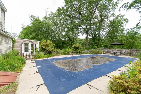 28 Tampa Street Nashua NH 03064