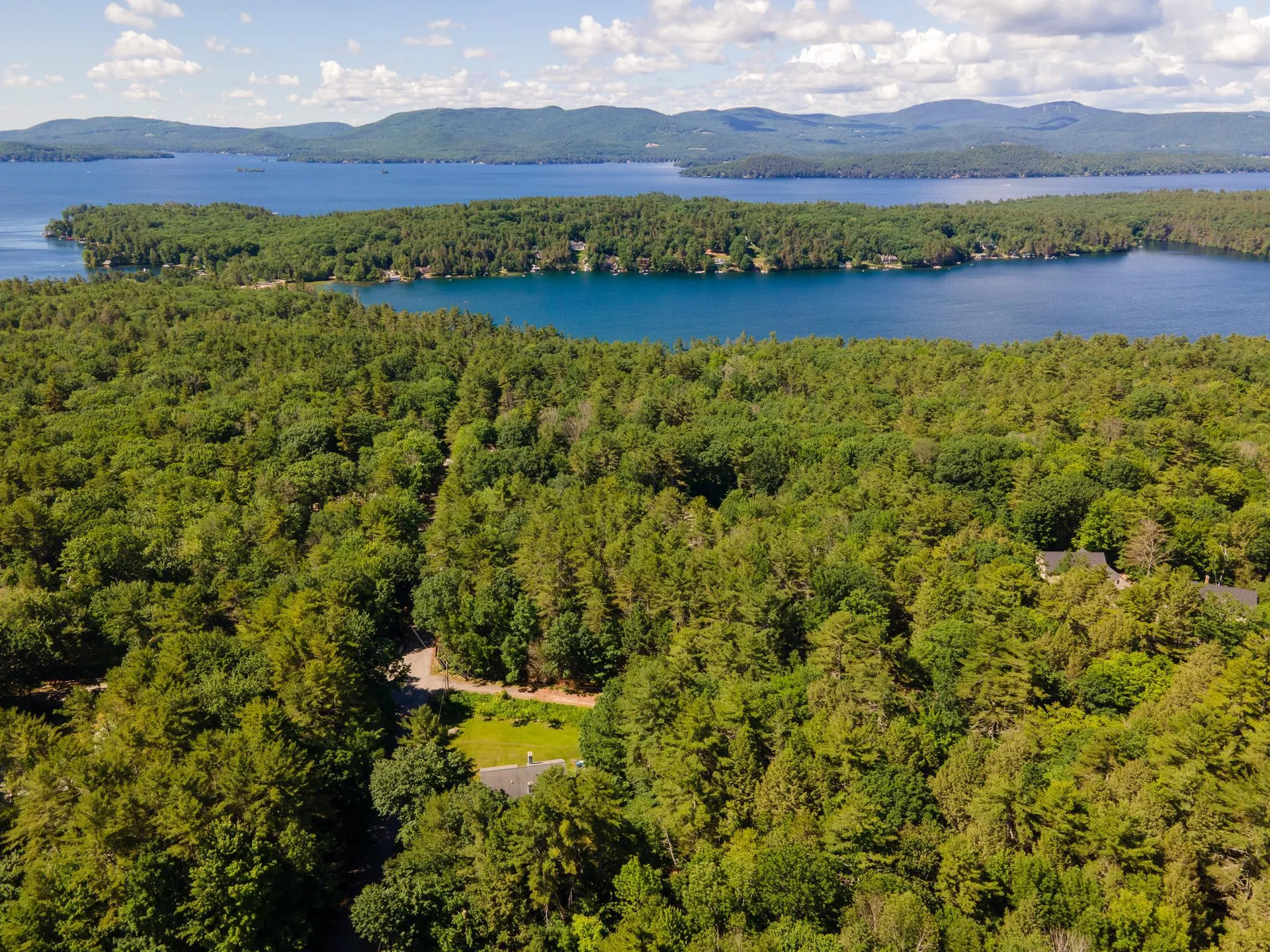 22 Berrywood Drive Wolfeboro NH 03894