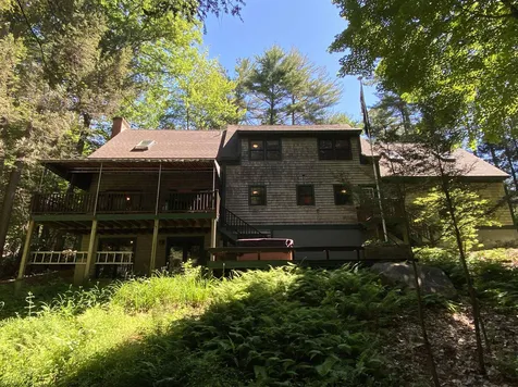 22 Berrywood Drive Wolfeboro NH 03894