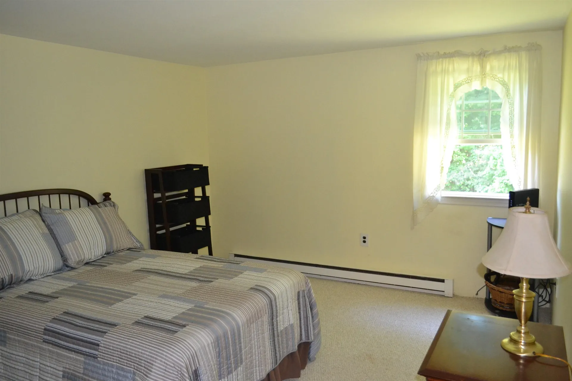 13 Chestnut Hill Drive Londonderry NH 03053