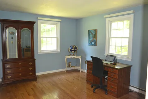 13 Chestnut Hill Drive Londonderry NH 03053