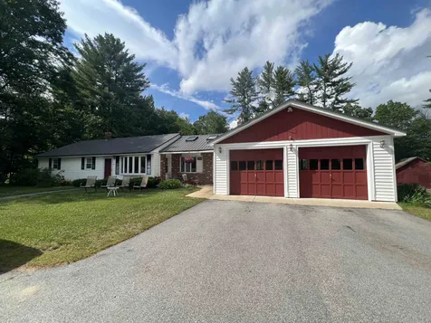 10 Woodbury Lane Boscawen NH 03303