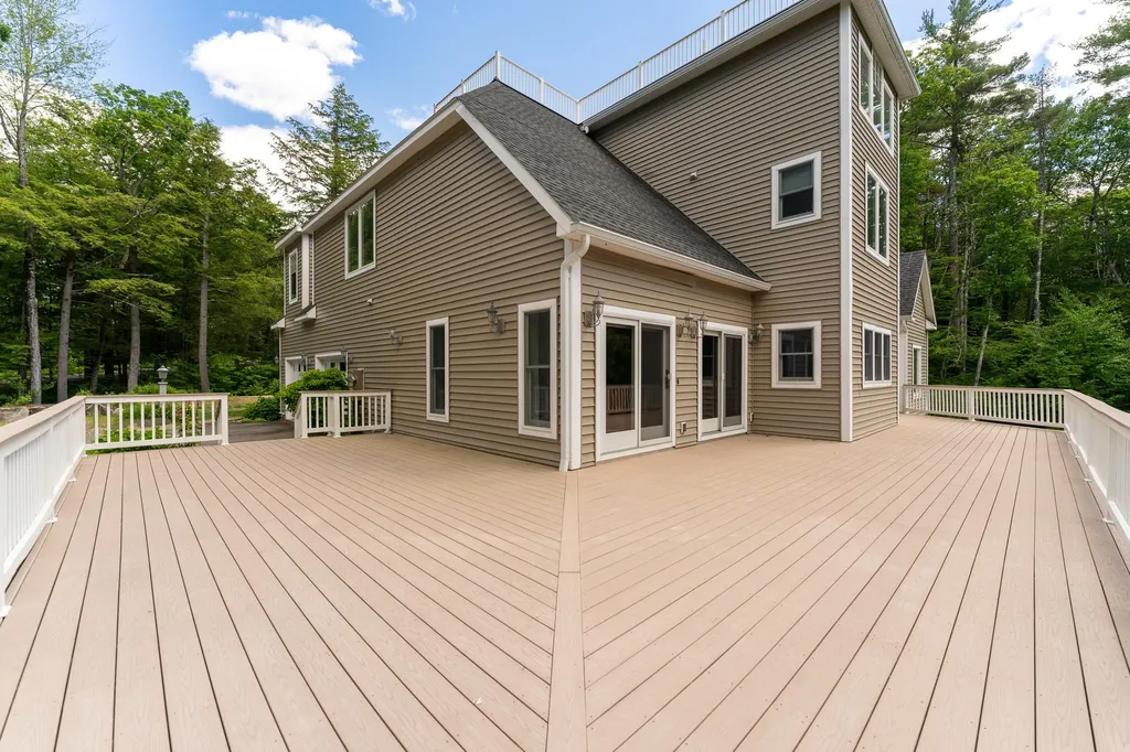 3 Pine Needle Lane Moultonborough NH 03254