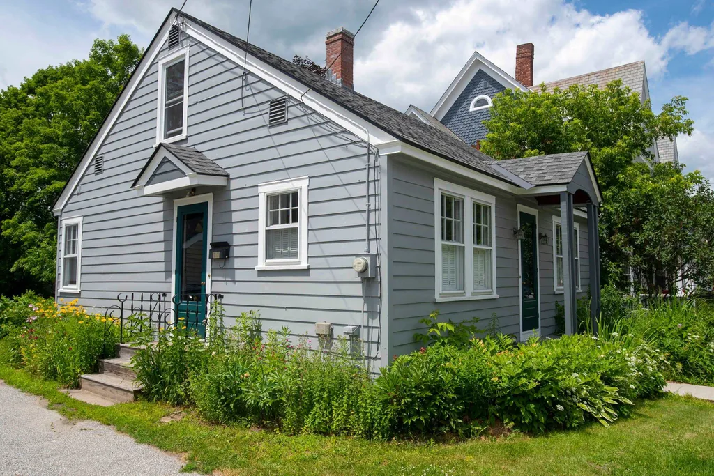 11 Liberty Street Montpelier VT 05602