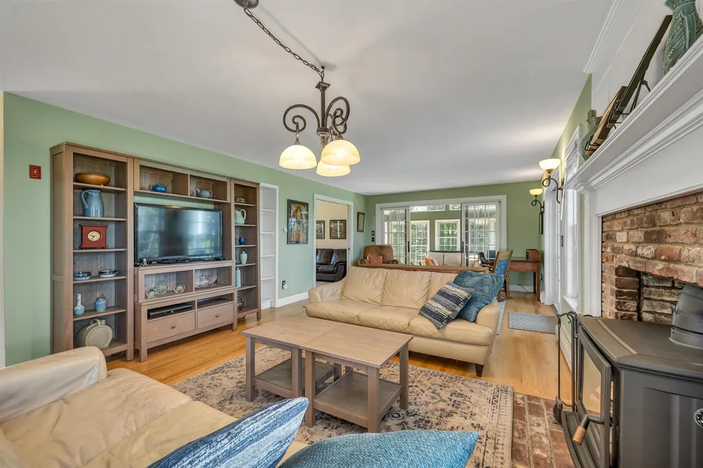 90 Cotton Hill Road Gilford NH 03249