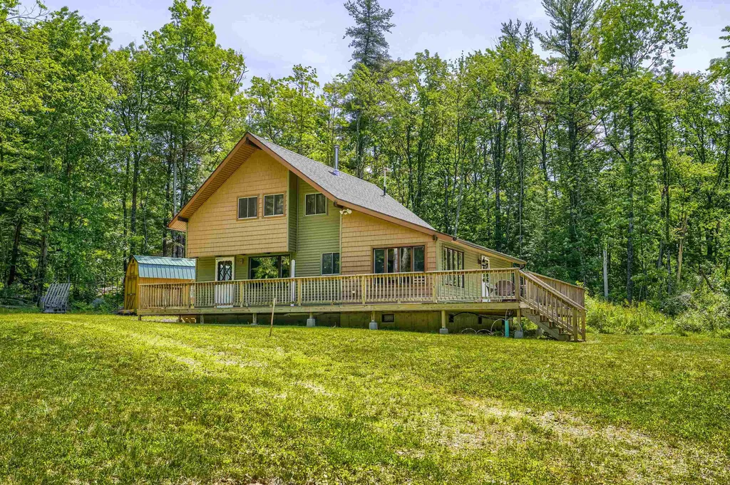 72 Chestnut Drive Gilford NH 03249