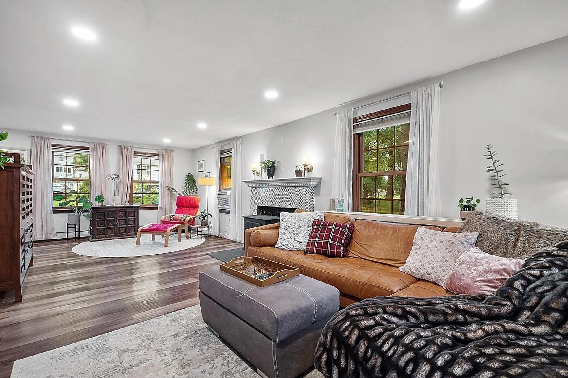 10 Marian Lane Nashua NH 03062