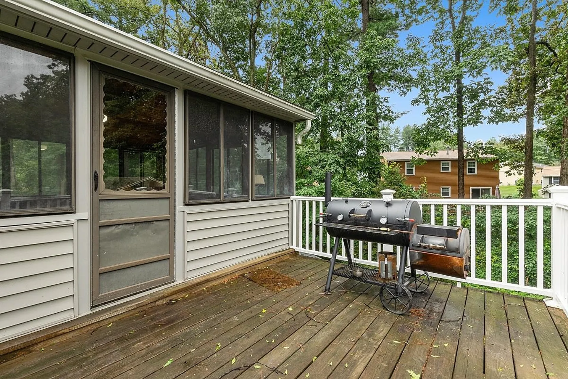 10 Marian Lane Nashua NH 03062