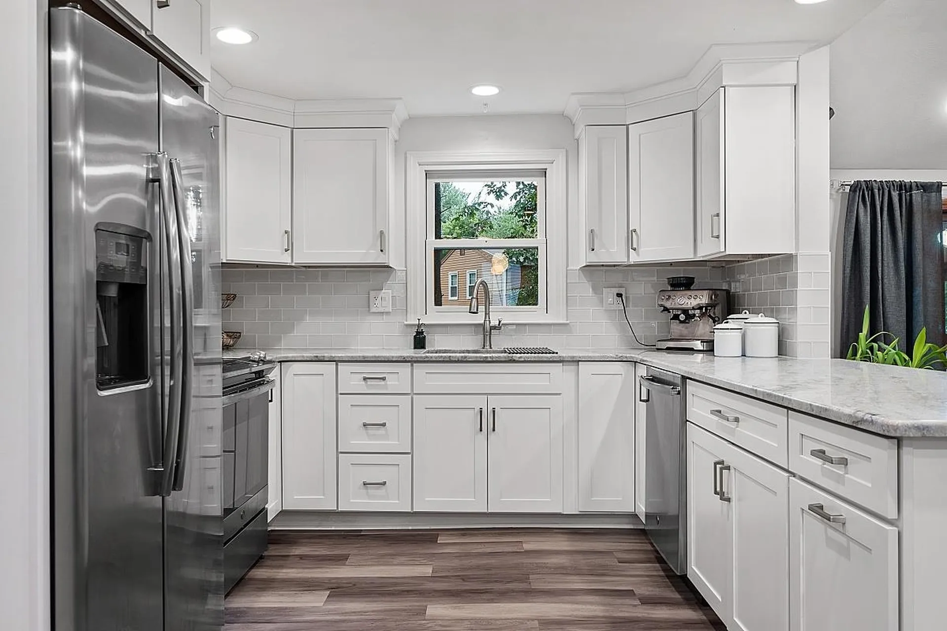 10 Marian Lane Nashua NH 03062