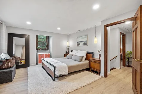 10 Marian Lane Nashua NH 03062