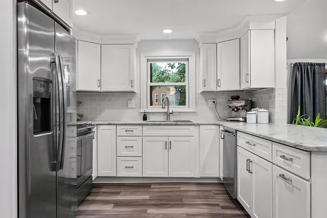 10 Marian Lane Nashua NH 03062