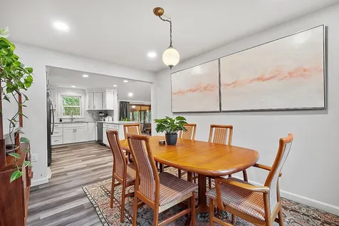 10 Marian Lane Nashua NH 03062