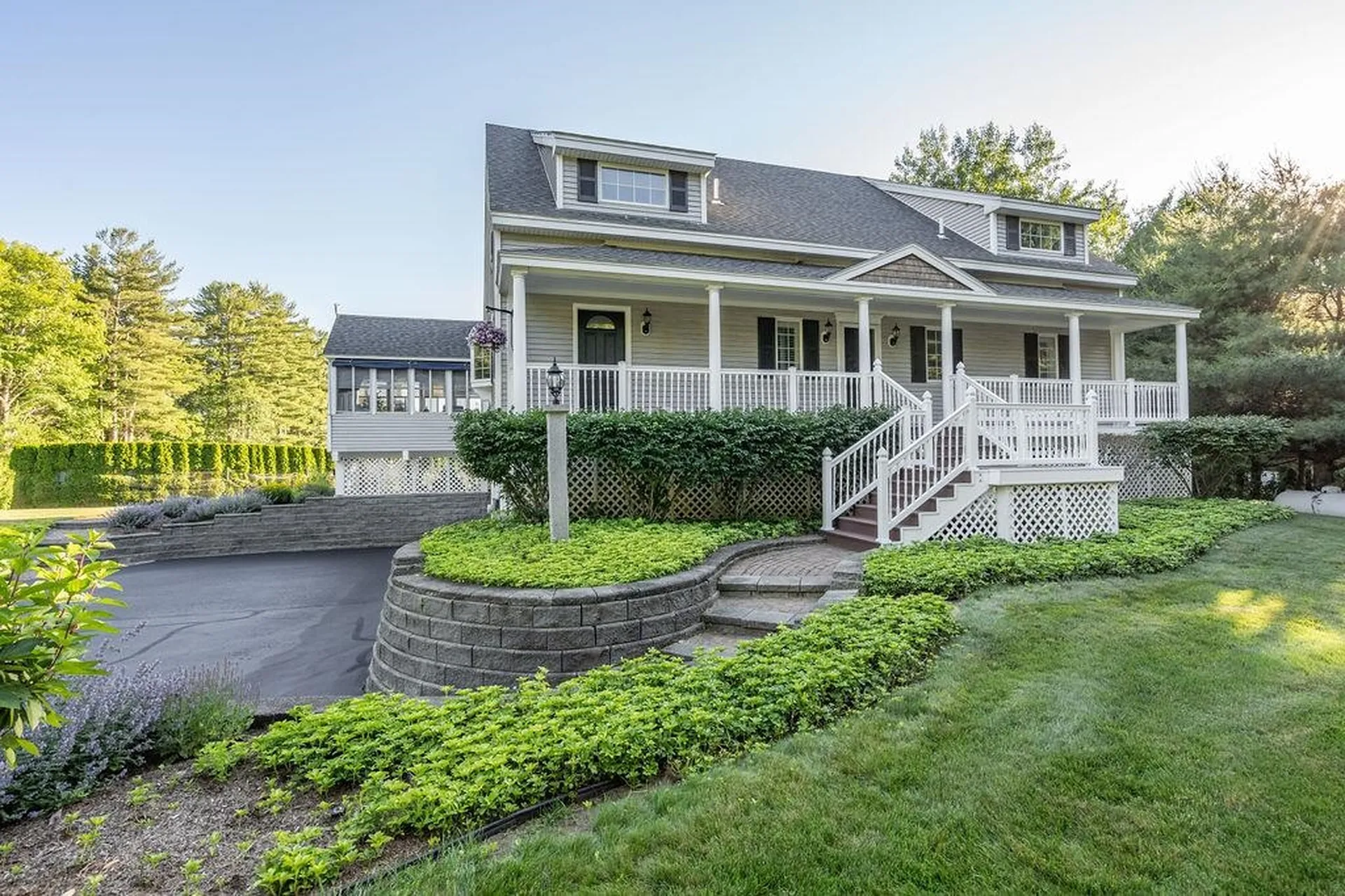 28 Davis Lane Moultonborough NH 03254