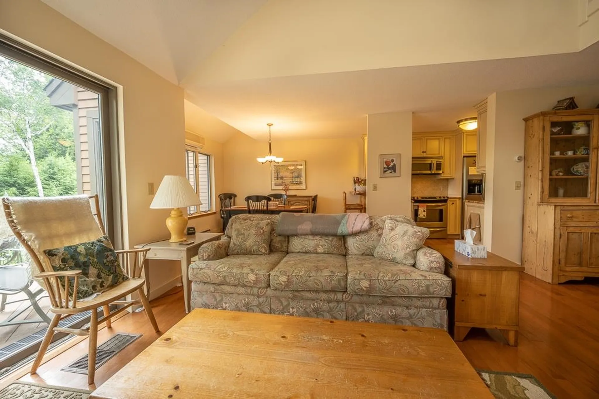 1140 Murphy's Road Hartford VT 05059