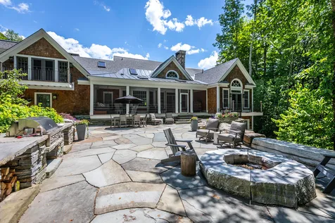 319 Tower Road Dorset VT 05251