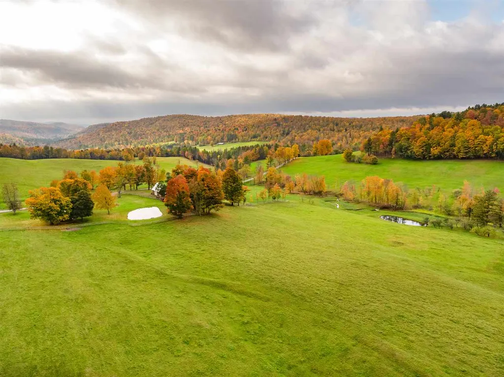 416 Brook Road Chelsea VT 05038