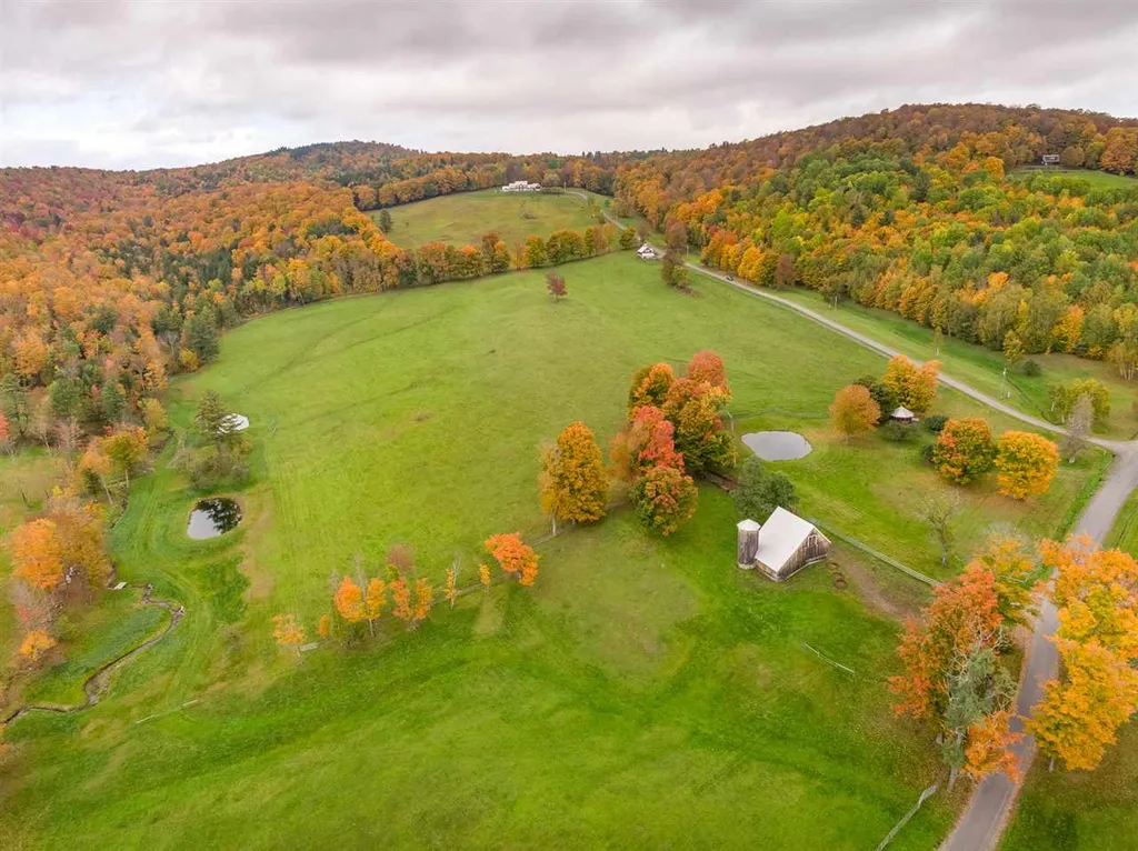 416 Brook Road Chelsea VT 05038