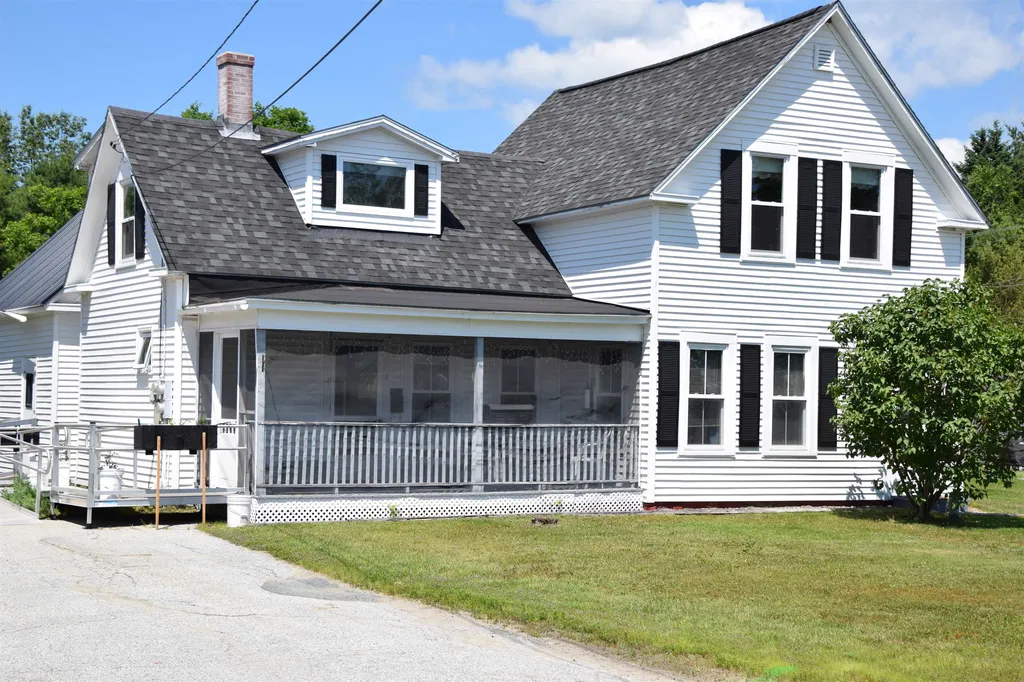 6 Foss Place Lancaster NH 03584