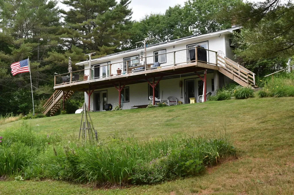 1084 Fairground Road Bradford VT 05040