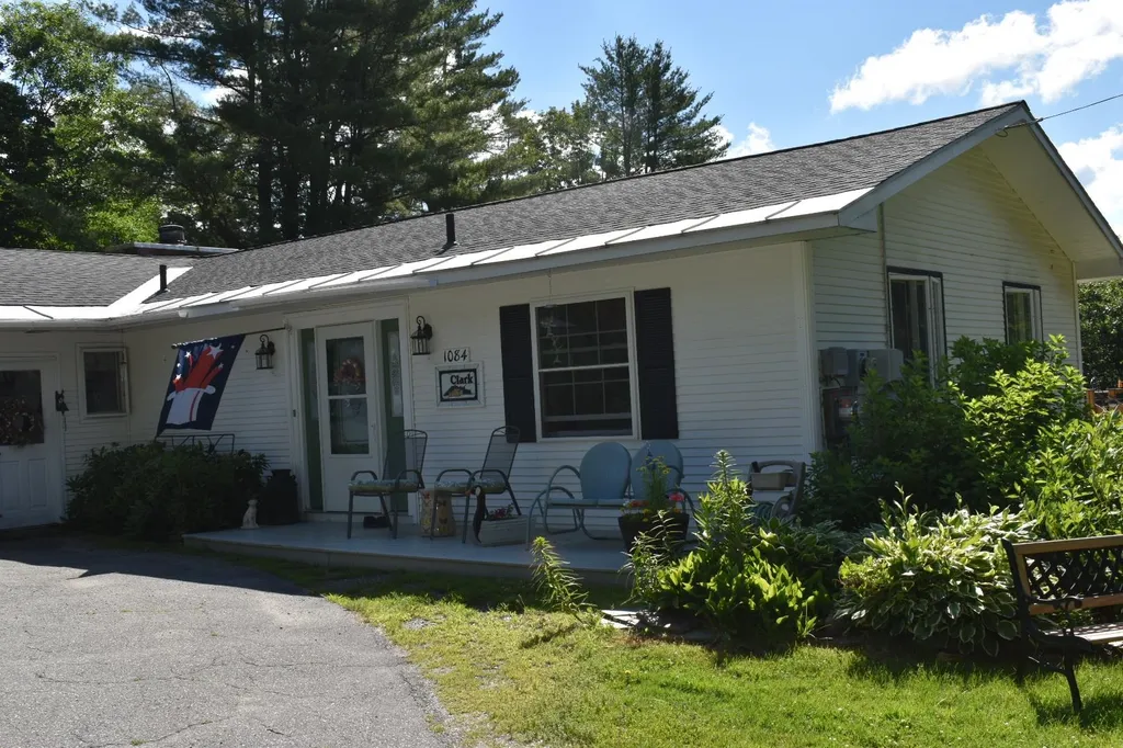 1084 Fairground Road Bradford VT 05040