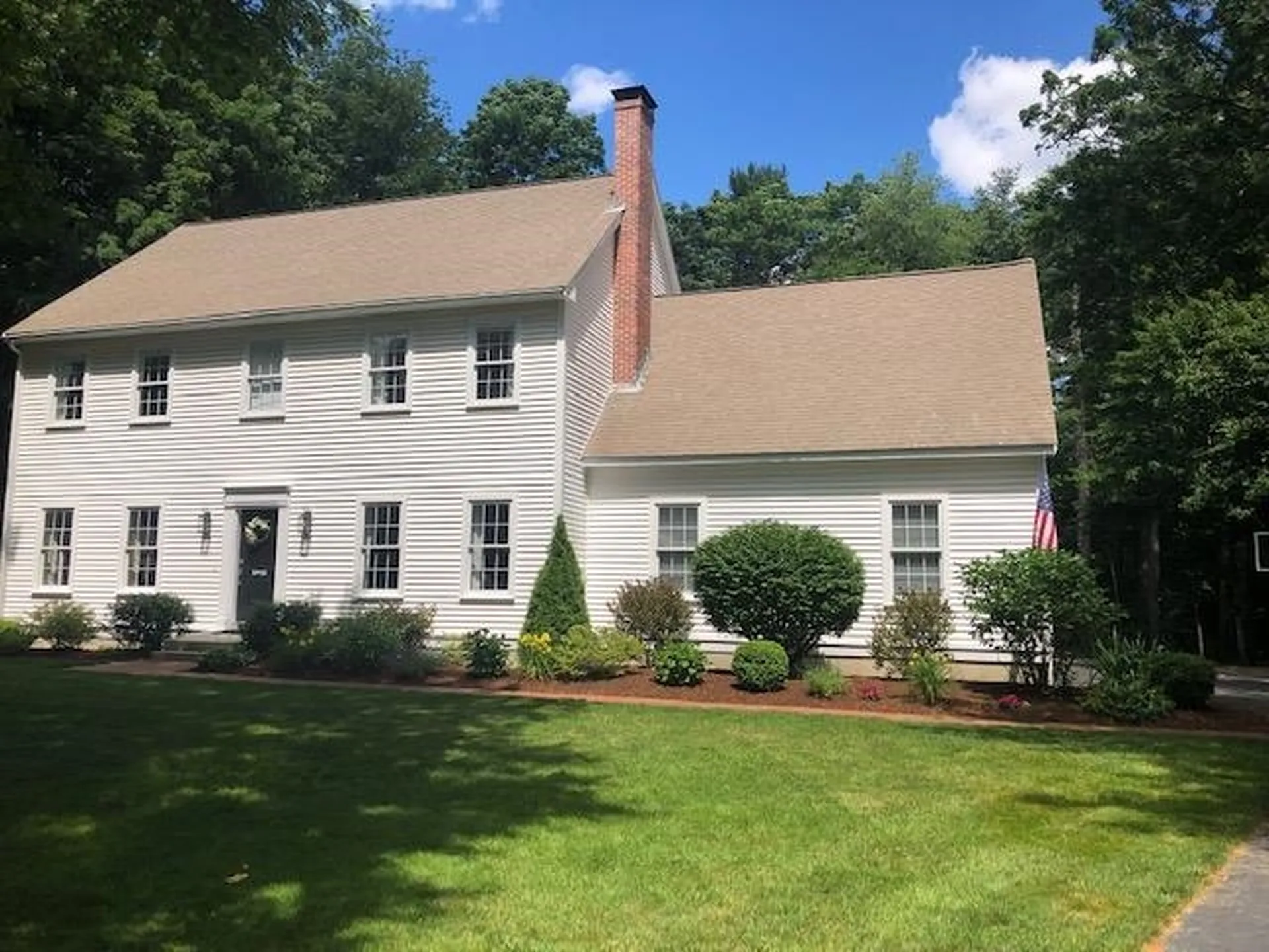 12 Lynne Drive Hollis NH 03049
