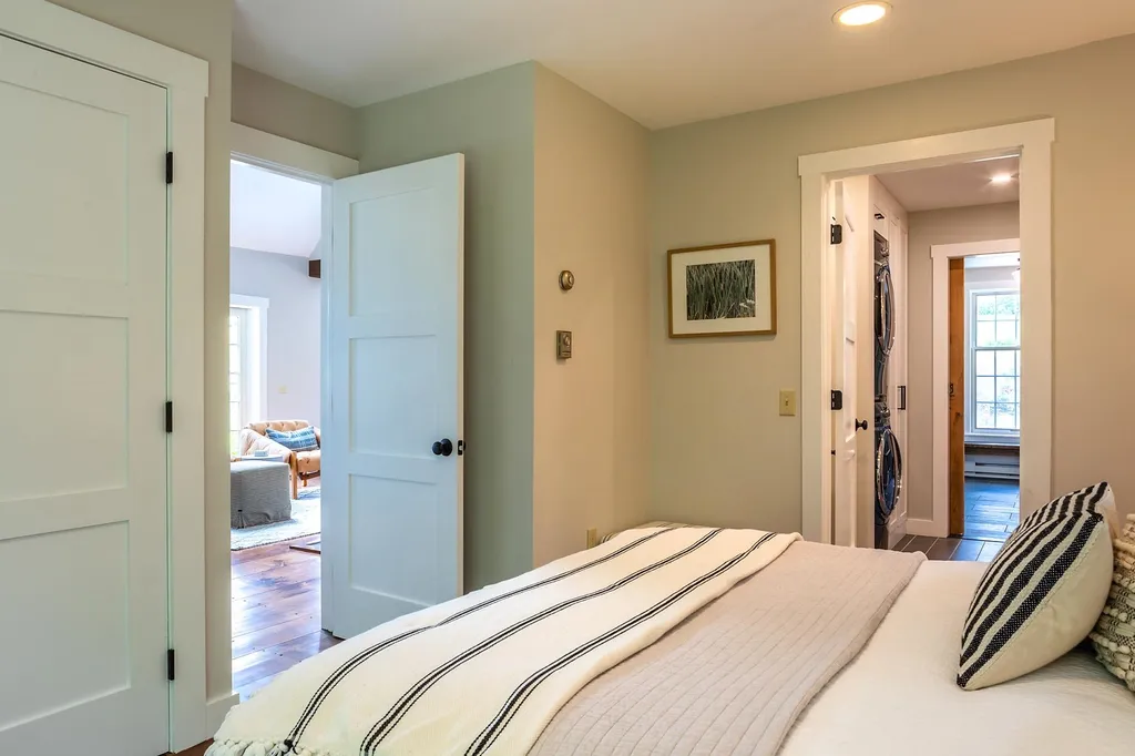 211 Abnaki Trace Hartford VT 05059
