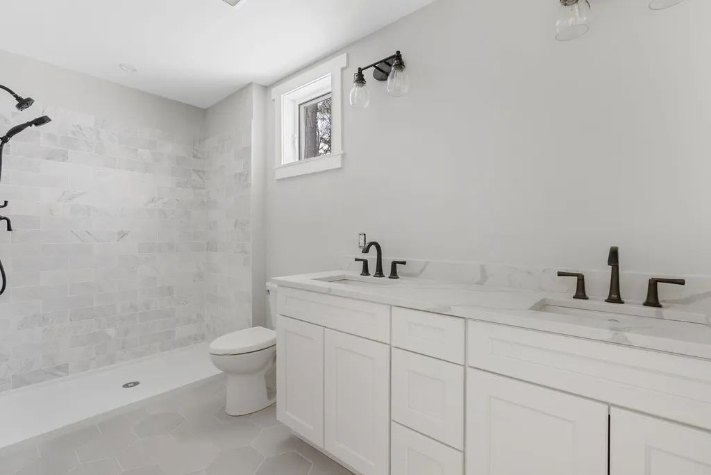 2 Ella Woods Drive Kittery ME 03904