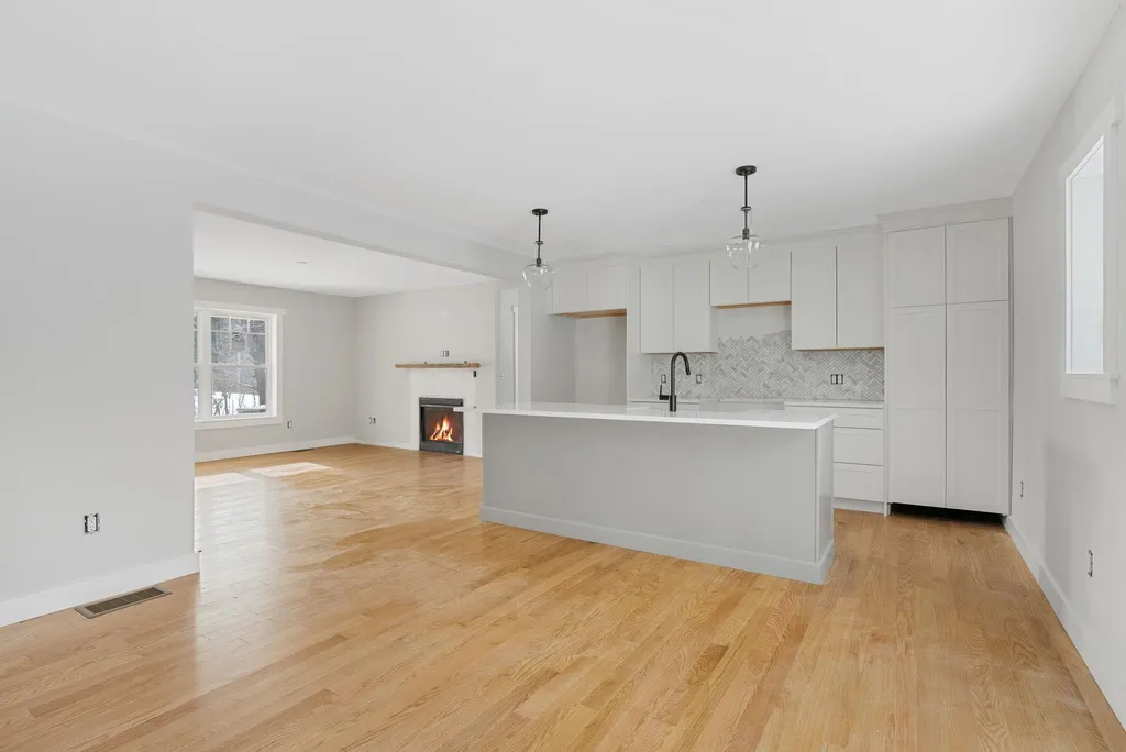 2 Ella Woods Drive Kittery ME 03904