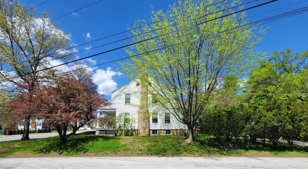 1189 Union Street Manchester NH 03104