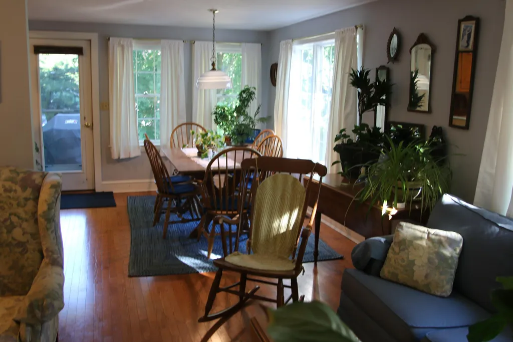16 Lamprey Terrace Hampton NH 03842