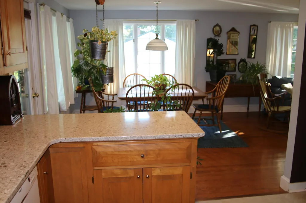 16 Lamprey Terrace Hampton NH 03842
