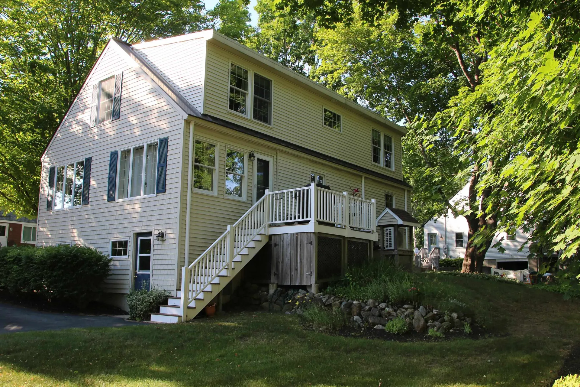 16 Lamprey Terrace Hampton NH 03842