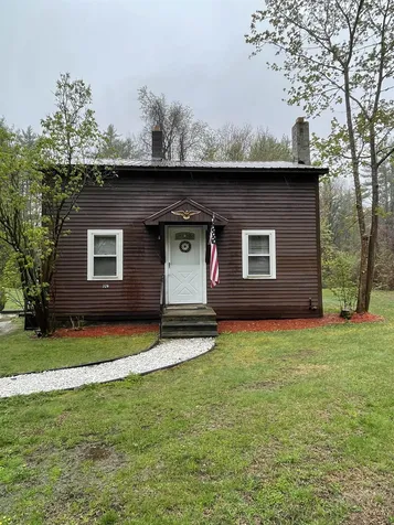 328 Queen Street Boscawen NH 03303