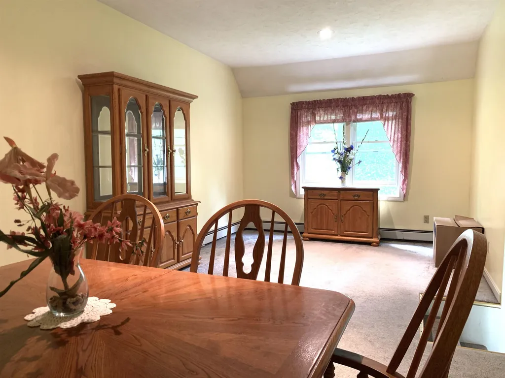 21 Alderwood Drive Stratham NH 03885