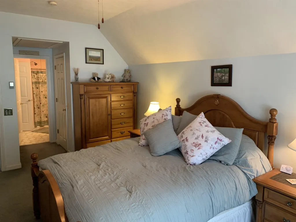 21 Alderwood Drive Stratham NH 03885
