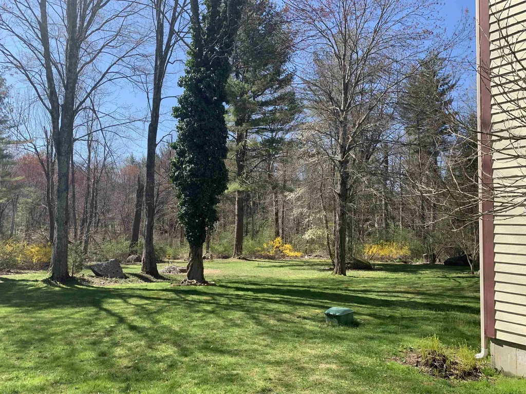 21 Alderwood Drive Stratham NH 03885