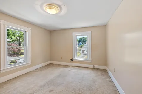 6 Mcgrath Street Laconia NH 03246