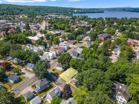 6 Mcgrath Street Laconia NH 03246