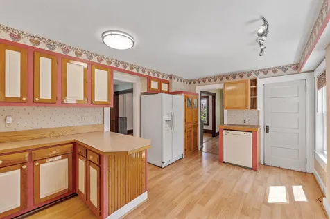 6 Mcgrath Street Laconia NH 03246