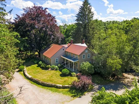 182 N Amherst Road Bedford NH 03110