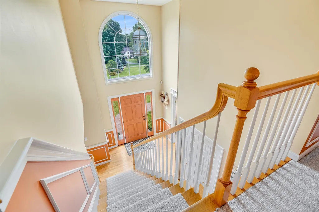23 Butterfield Lane Bedford NH 03110