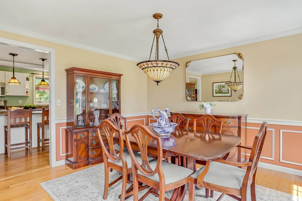 23 Butterfield Lane Bedford NH 03110