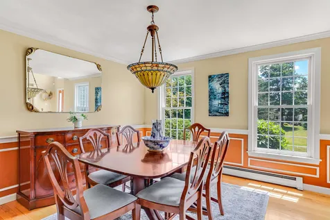 23 Butterfield Lane Bedford NH 03110