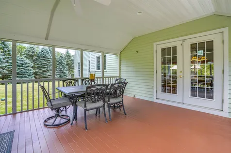 23 Butterfield Lane Bedford NH 03110