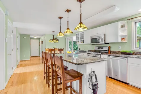 23 Butterfield Lane Bedford NH 03110